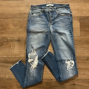KanCan distressed women’s jeans